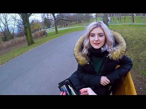 ❤️ Swallows ib tug neeg txawv lub kub cum rau nyiaj - blowjob nyob rau hauv lub tiaj ua si los ntawm Eva Elfie Fucking video  ntawm hmn.fullpornercom.ru%  ❤